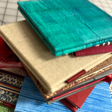 Bookbinding Basics: Accordion and Concertina Bindings